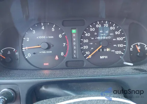 1999 Isuzu Rodeo Ls/Lse/S 3.2L z USA, uszkodzony, nr VIN 4S2CK58W0X4336154